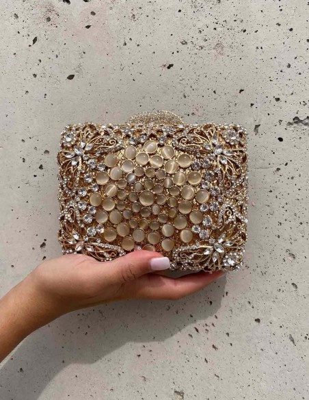 Bolso joya realizado con cristal de Swarovski y mariposas para invitada