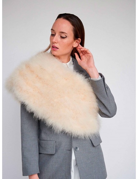 Estola de pelo largo natural - varios colores Lauren Lynn London Accessories - 4