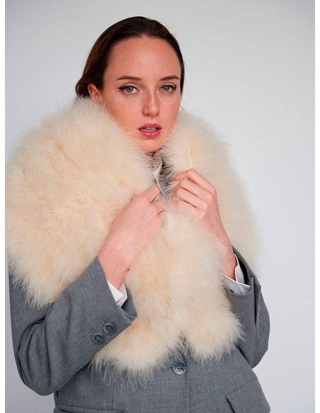 Estola de pelo largo natural - varios colores Lauren Lynn London Accessories - 5 