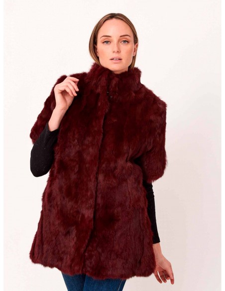 Abrigo de conejo con pelo granate y manga corta Lauren Lynn London Accessories - 3