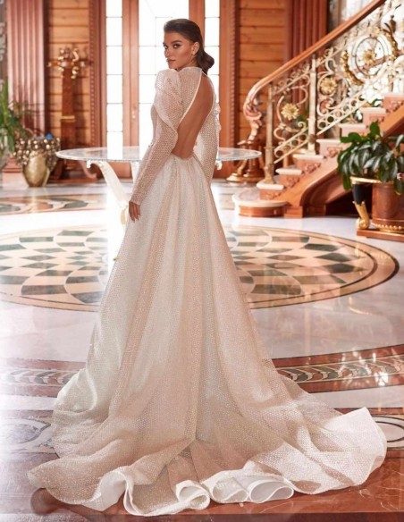 Vestido de novia con manga abullonada y espalda descubierta Pollardi Fashion Group - 3 
