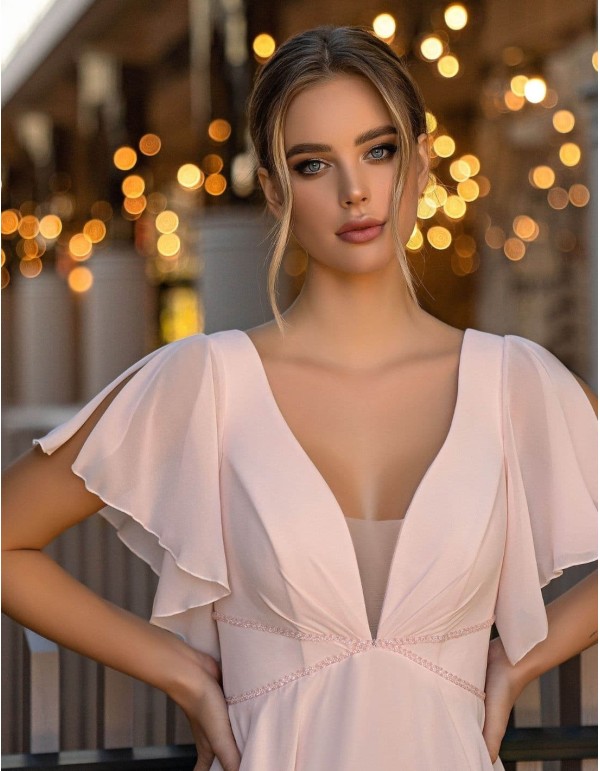 vestidos con mangas angel y escote en pico 2