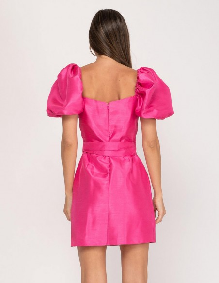 Vestido corto de fiesta con manga corta abullonada y detalle lazo en color rosa