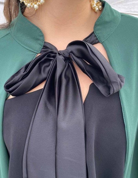 Reversible satin/gauze cape for wedding guests