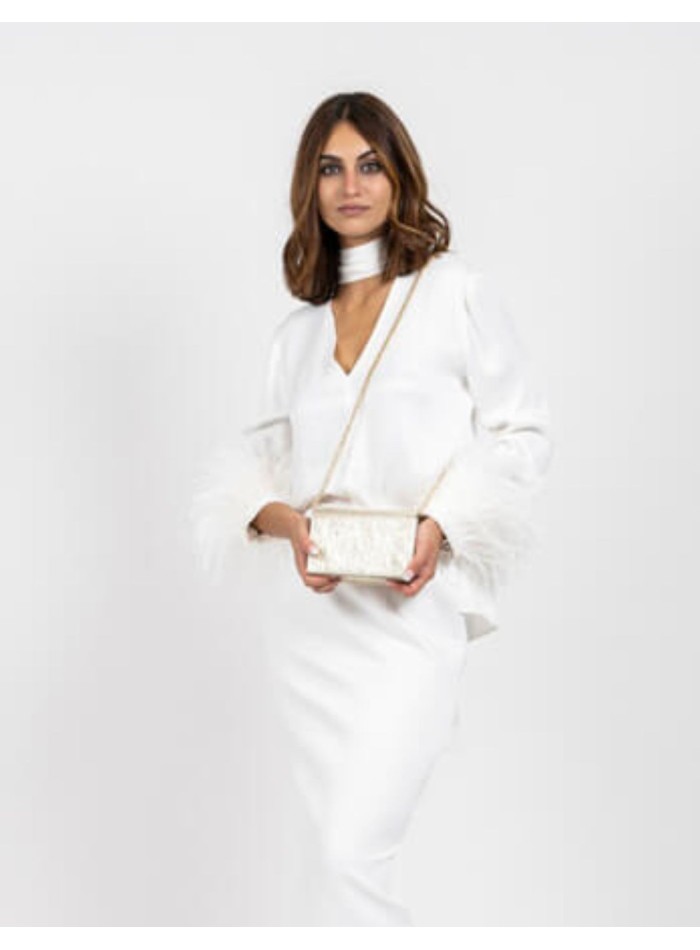 Mini metallic party bag with a long metal chain