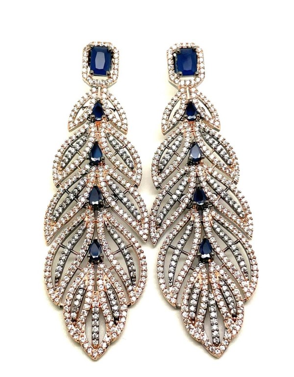 Long evening earrings with leaf shape 2