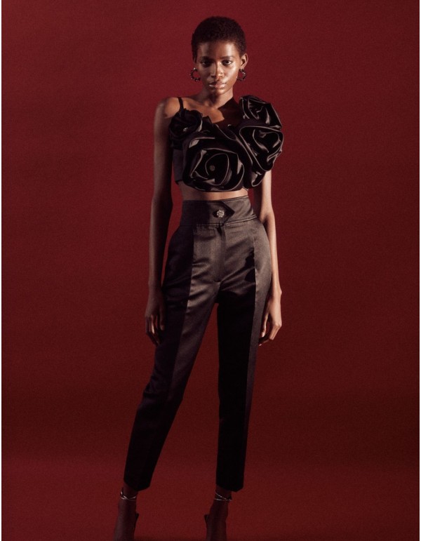 Satin party top with maxi flowers 2