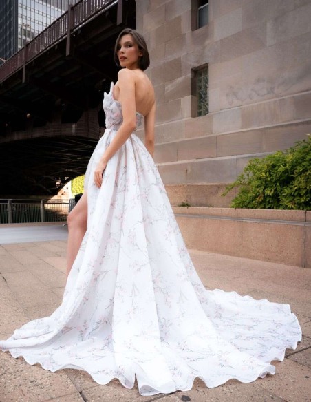 Vestido de fiesta largo estampado floral y escote en V pronunciado