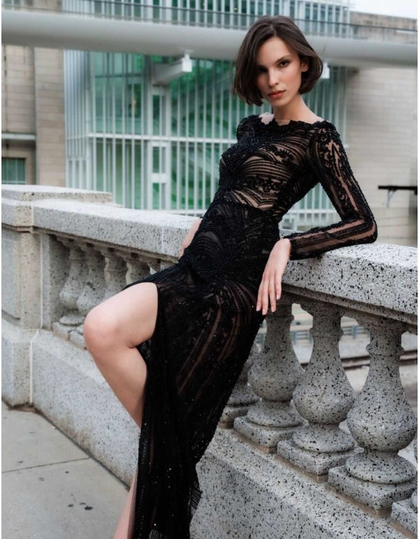 Robe longue de fête avec strass et transparences