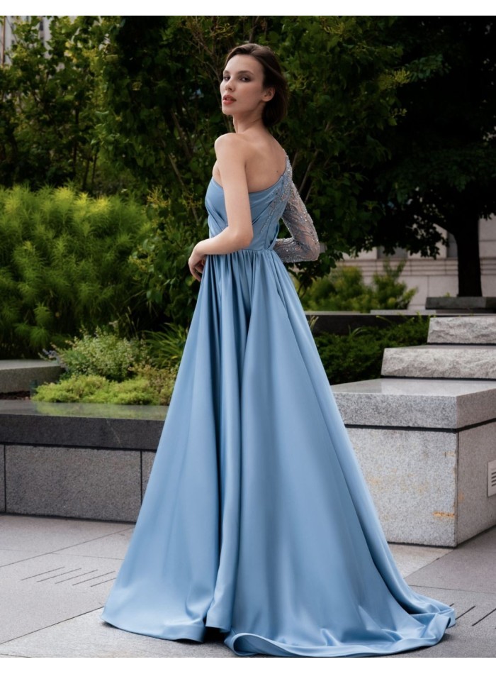 Robe longue de fête à encolure et manches...