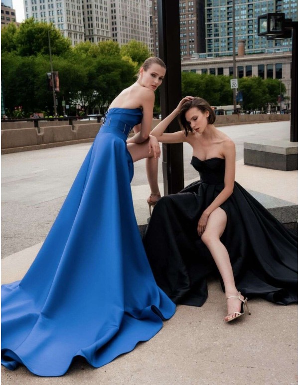 Robe de cocktail avec encolure cache-coeur et détails en...