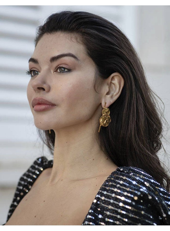 Gold party earrings with circles and texture