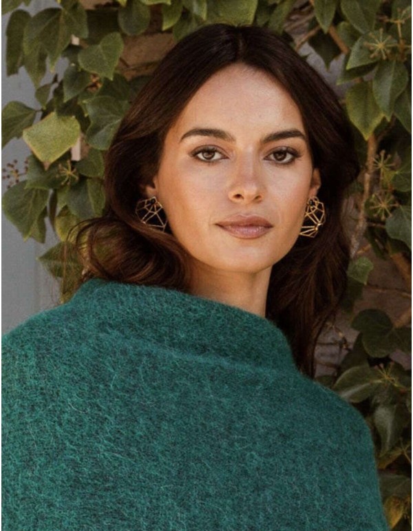 Geometric golden party earrings with black stones 2