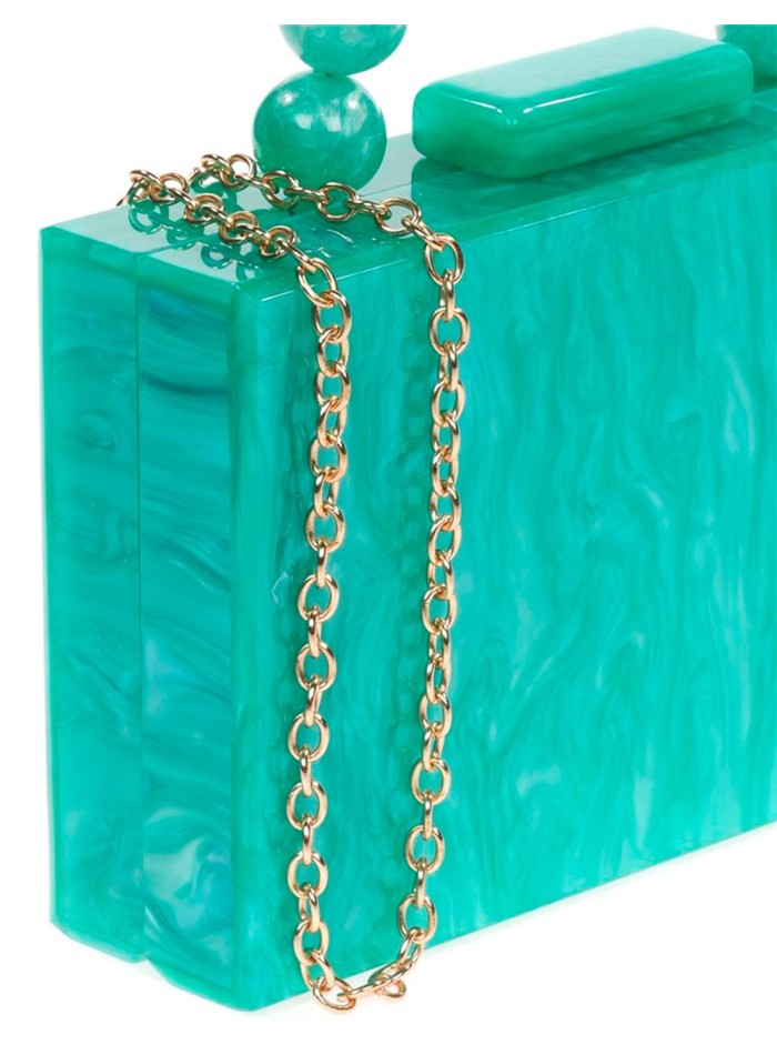 Sac de fête en nacre avec anse en perles