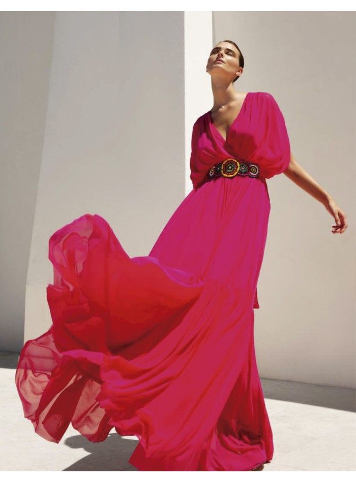 Long party dress with batwing sleeves and neckline