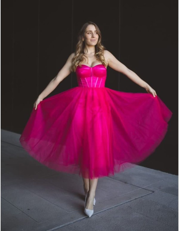 Tulle midi ball gown with volume
