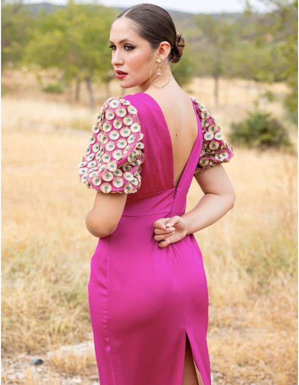 Vestido cóctel con escote espalda y manga corta abullonada 2