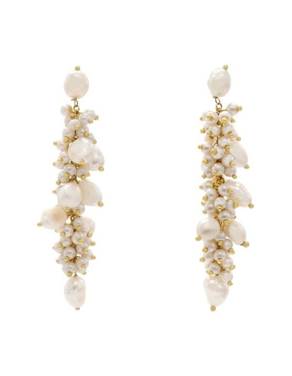 Longues boucles d'oreilles de fête avec perles blanches