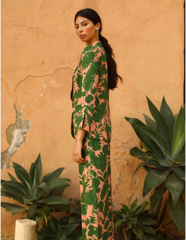 Printed suit jacket with plunging neckline 2