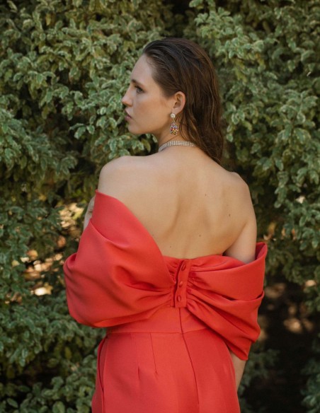 Crop top drapeado con frunce y mangas drapeadas perfecto para fiestas y bodas.