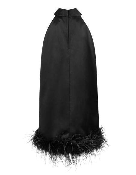 Robe de cocktail avec plumes et dos nu