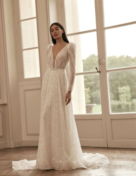 A-line wedding dress with lace and rhinestones