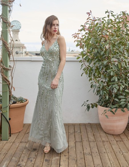 Robe de soirée menthe avec décolleté et paillettes