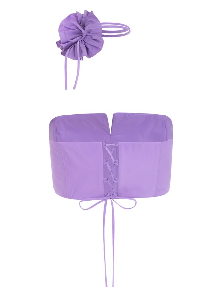 Top de fiesta palabra de honor con detalle flor