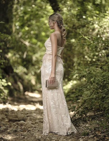 Vestido largo de fiesta bordado de lentejuelas