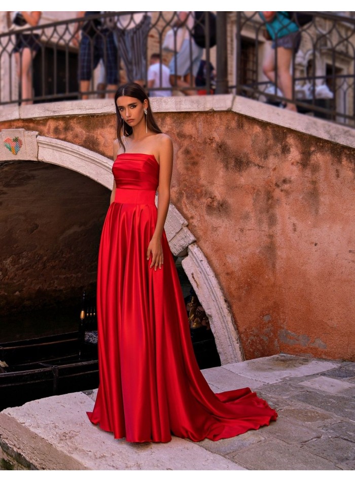 Long strapless party dress