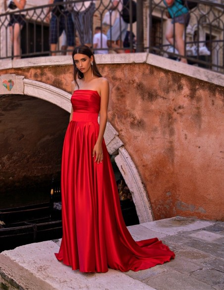 Long strapless party dress