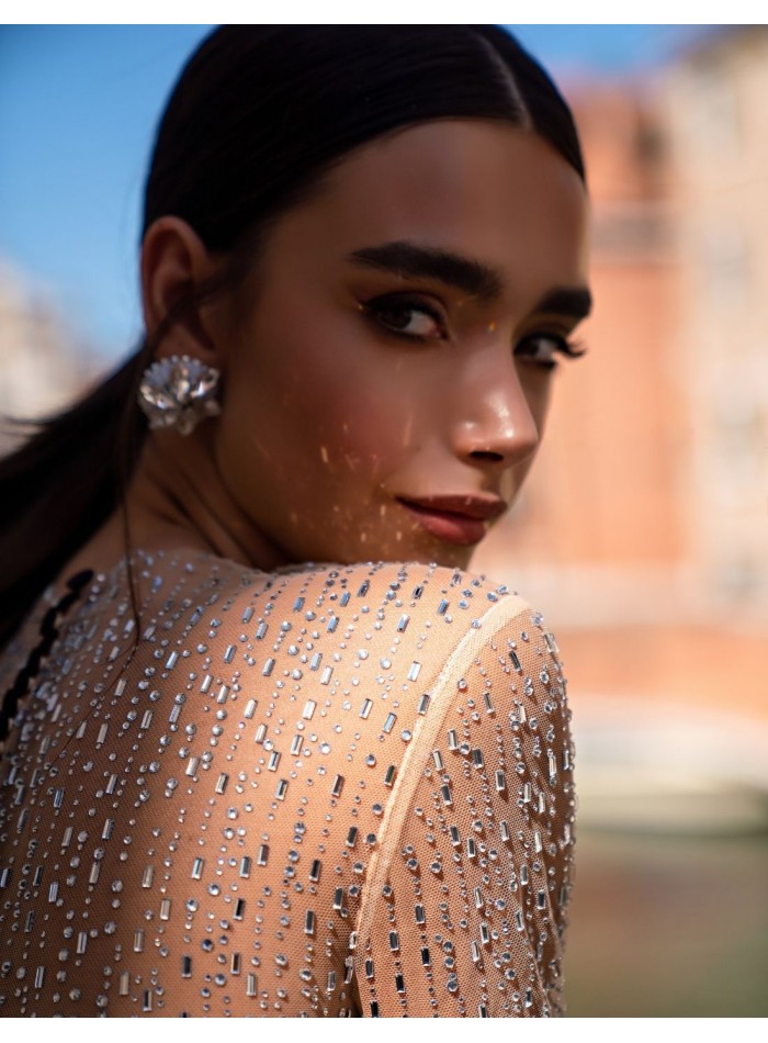 Robe longue de fête avec manches en strass