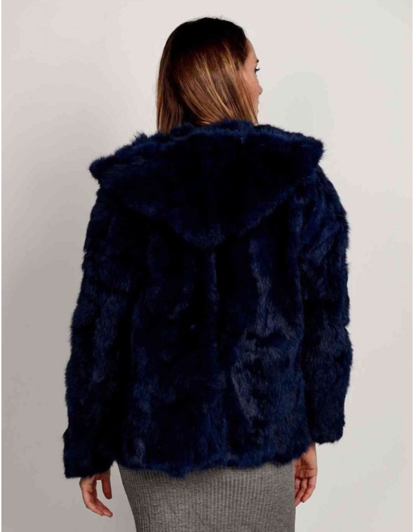 Manteau en fourrure de lapin avec capuche