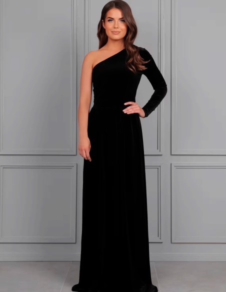 Robe longue de fête en velours avec une manche et une fente