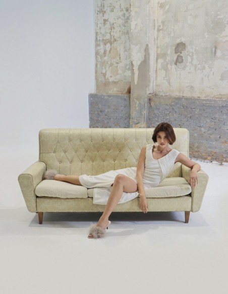 Midi wedding dress with side slit