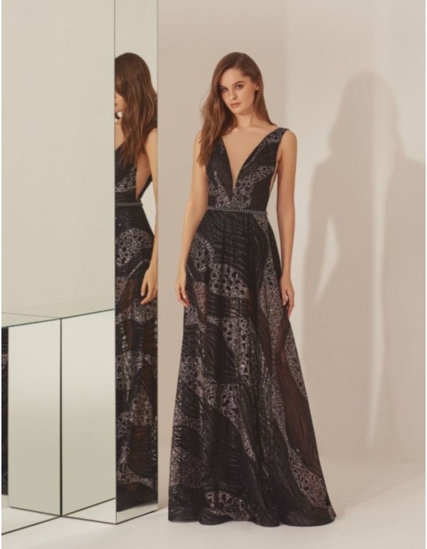 Robe longue de soirée noire brodée de strass 2