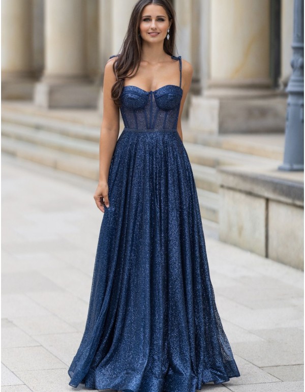 Robe de soirée longue avec tissu brillant et corset