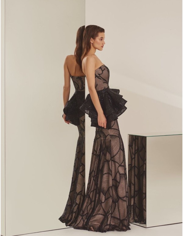 Robe longue de fête en dentelle noire avec surjupe 2