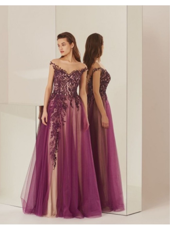 Vestido de fiesta largo berenjena con capas de tul