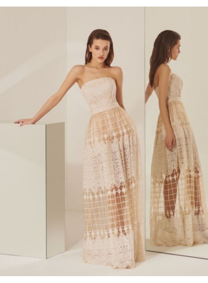 Vestido largo nude de fiesta escote palabra de...