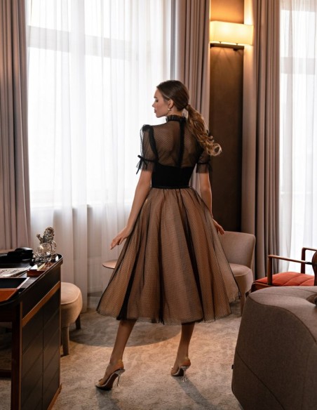 Corset midi dress with tulle skirt.