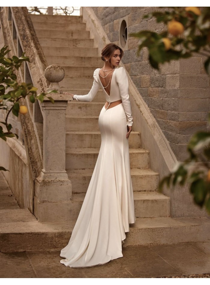 Long white dress for brides.