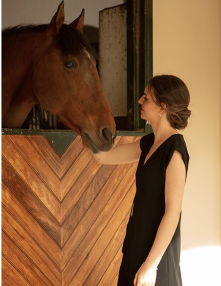 Pantalon midi noir à taille haute avec pinces