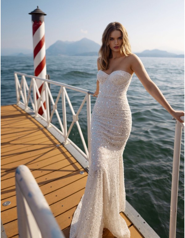 Rhinestone strapless wedding dress with detachable train