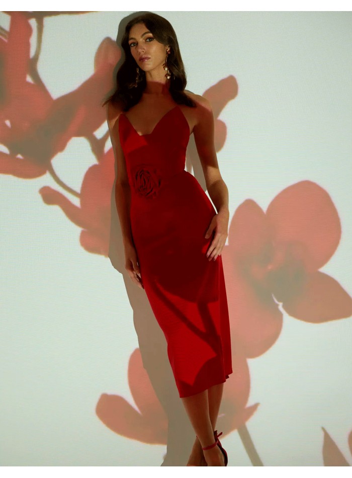 Strapless cocktail dress with 3D maxi flower