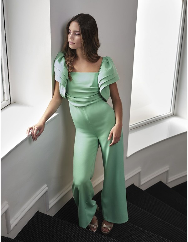 Plain long party jumpsuit with flowing cape sleeves