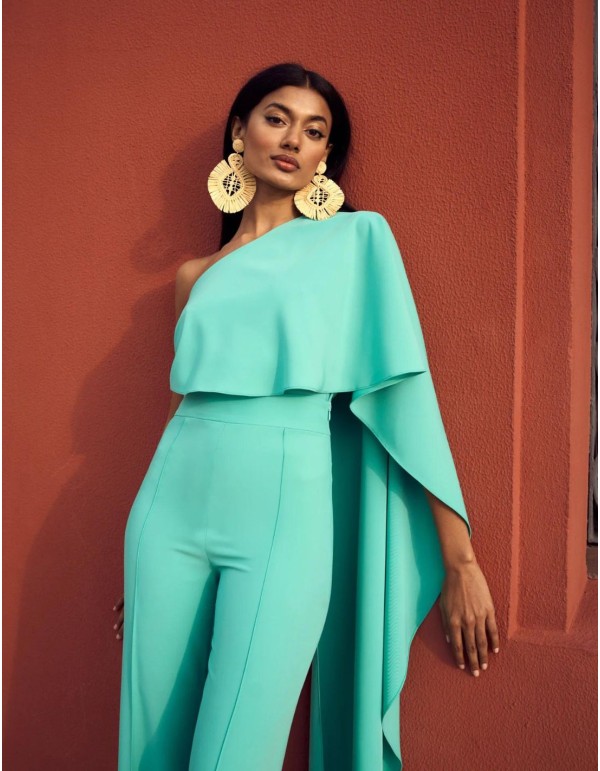 Top de fiesta asimétrico azul celeste.