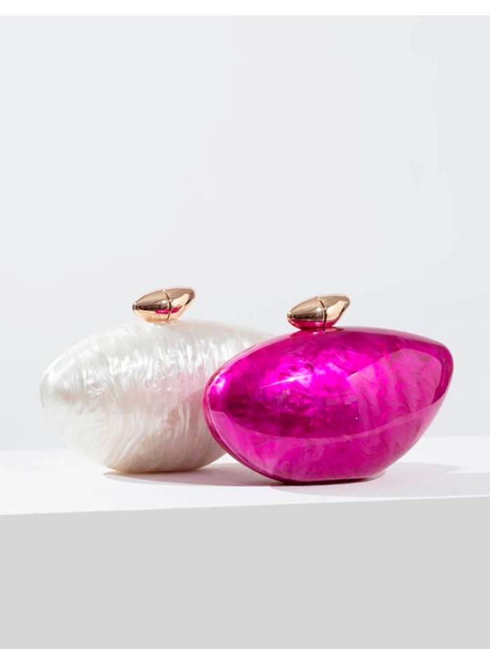 Pearlescent clutch bag with gold metal closure