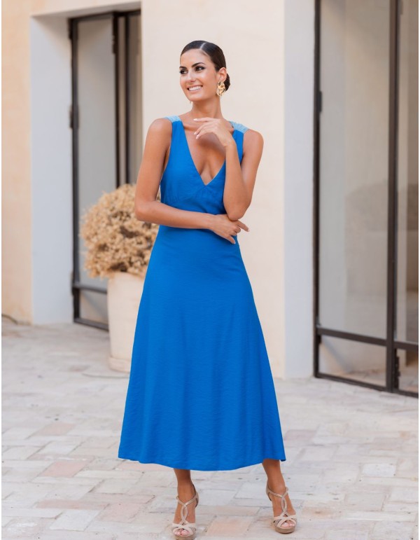 Robe midi évasée avec encolure et laçage au dos