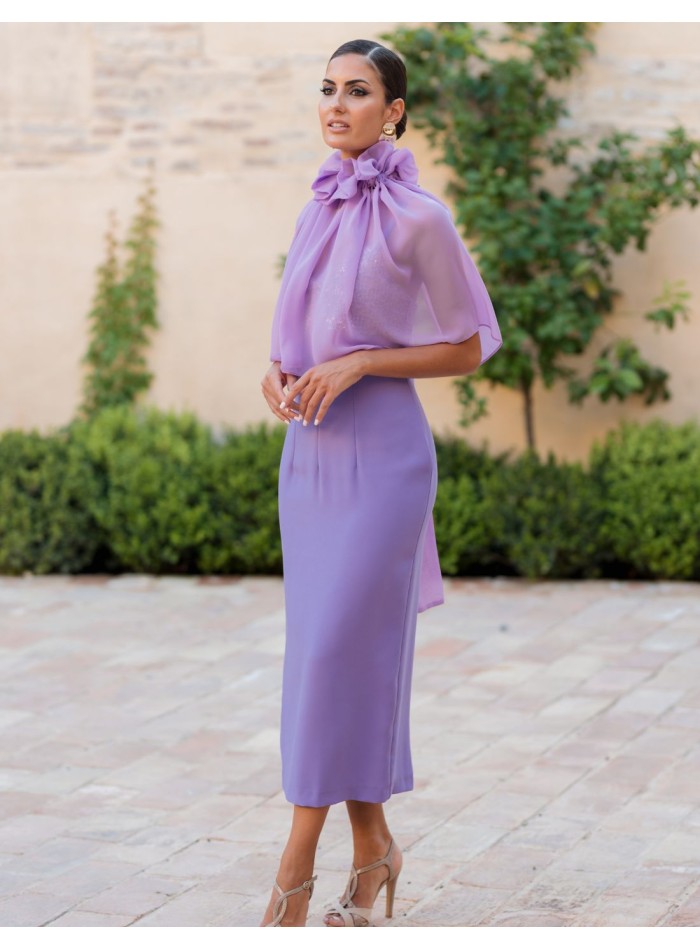 Plain midi party dress combined with sequins...